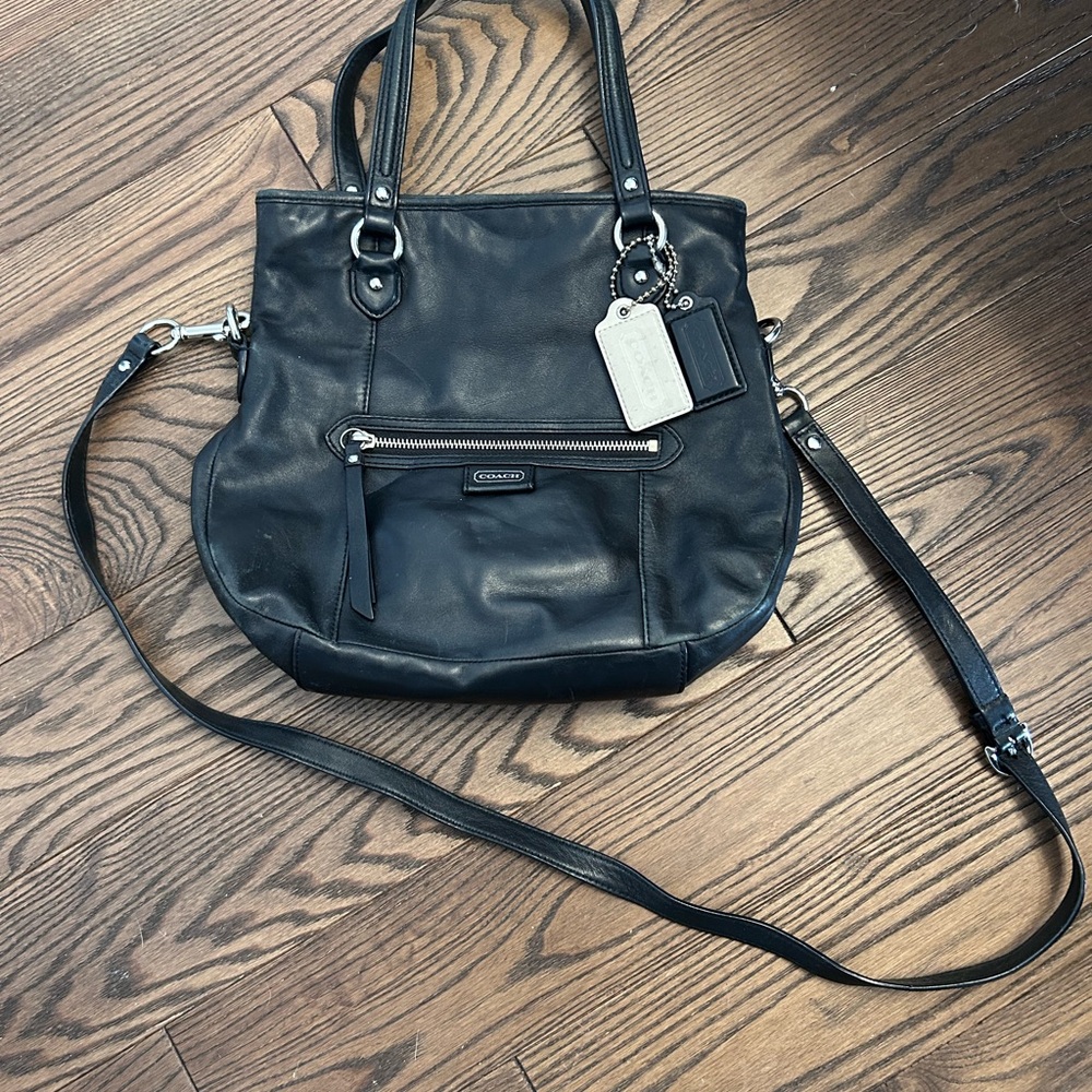 Coach Black Leather Shoulder Bag